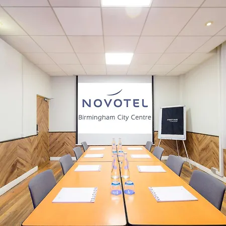 Hotel Novotel Centre 4*